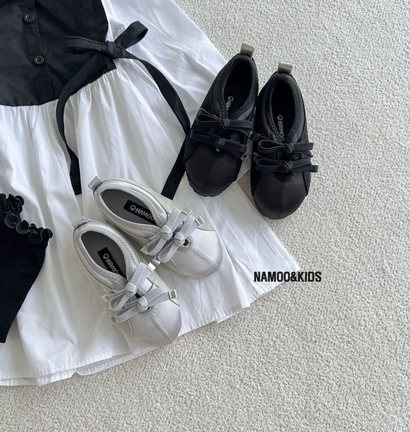 Namoo & Kids - Korean Children Fashion - #childofig - Koya Ribbon Banding Sneakers