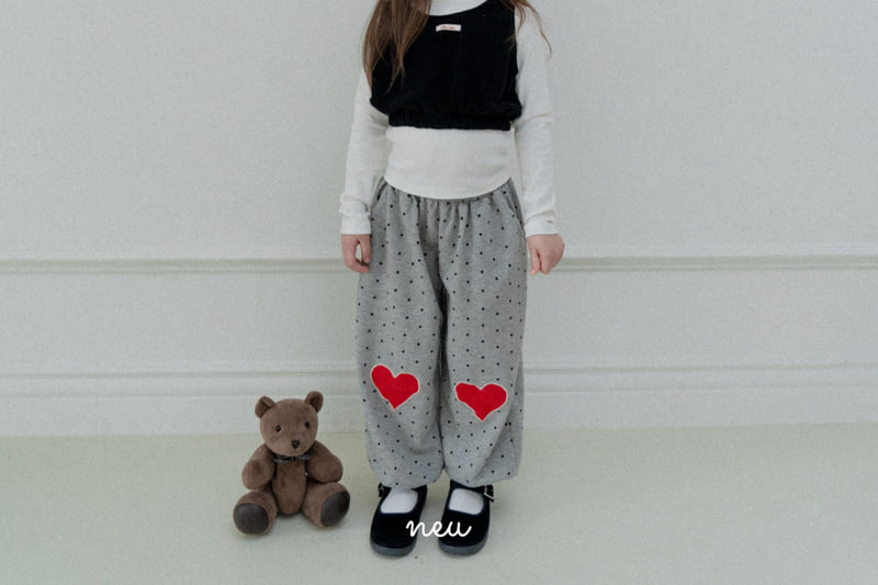 Neu - Korean Baby Fashion - #babyoutfit - Dot Heart Jogger Pants - 12