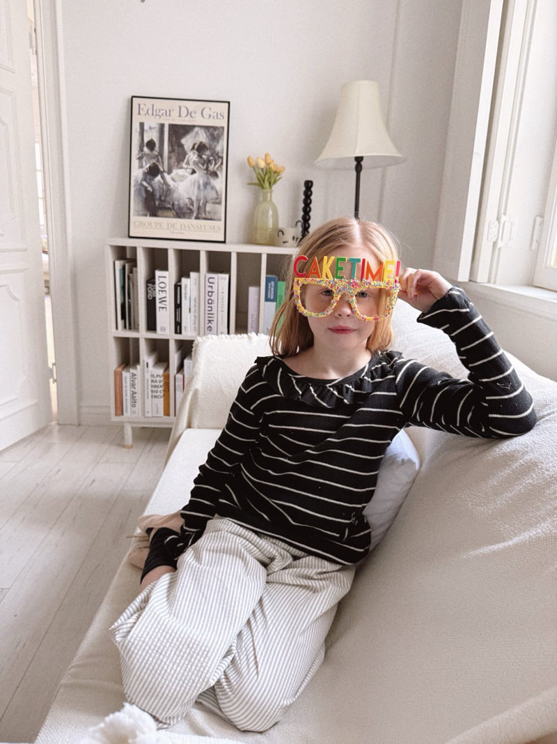 Ojodepapa - Korean Children Fashion - #designkidswear - Frill Stripe Tee - 3