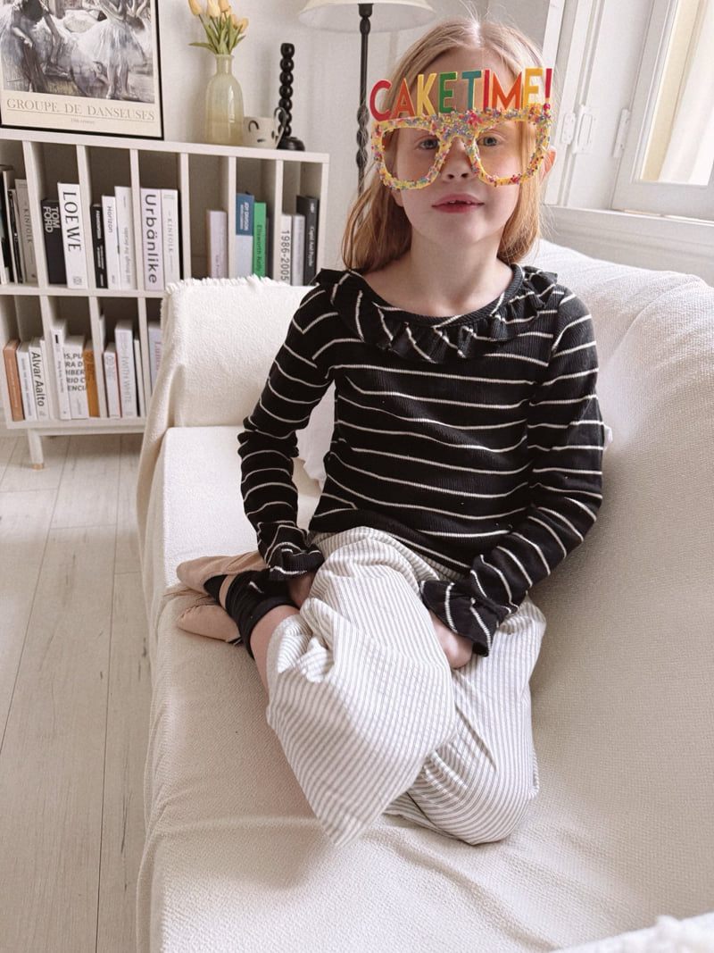 Ojodepapa - Korean Children Fashion - #designkidswear - Frill Stripe Tee - 4