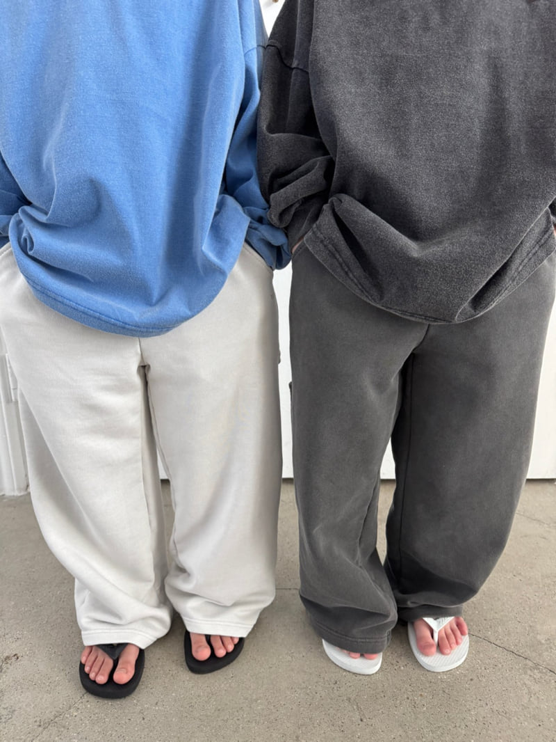 Our - Korean Children Fashion - #prettylittlegirls - Garment-Dyed Carpenter Pants - 9