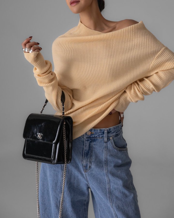 Paper Moon - Korean Women Fashion - #momslook - Asymmetric Line Ribbed Knit Top - 5