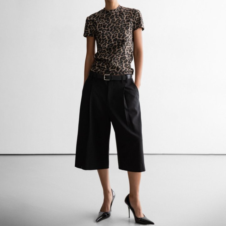 Paper Moon - Korean Women Fashion - #momslook - Slim-Fit Leopard Print T-Shirt - 2