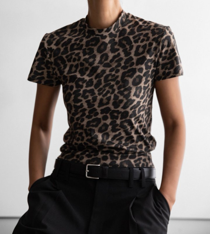 Paper Moon - Korean Women Fashion - #womensfashion - Slim-Fit Leopard Print T-Shirt - 4