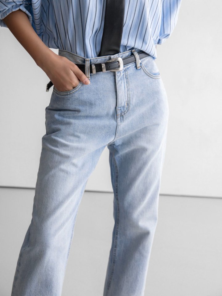 Paper Moon - Korean Women Fashion - #momslook - Classic Slim Fit Straight Blue Jeans - 5