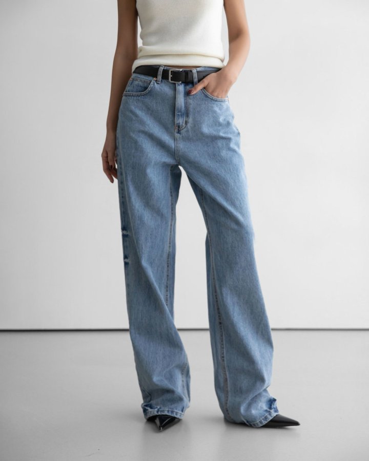 Paper Moon - Korean Women Fashion - #momslook - Classic Domingo Detail Straight Denim Pants