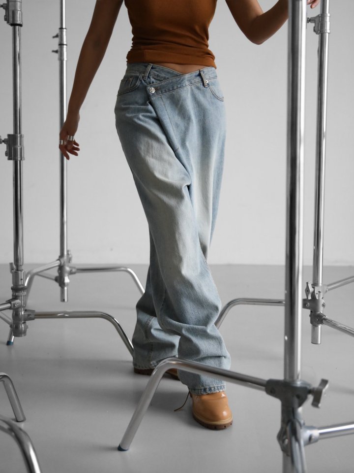 Paper Moon - Korean Women Fashion - #thelittlethings - Wrap Detail Wide Denim Jeans - 4