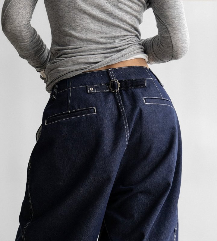 Paper Moon - Korean Women Fashion - #vintagekidsstyle - Stitched Detail Wide Baggy Denim Pants - 4