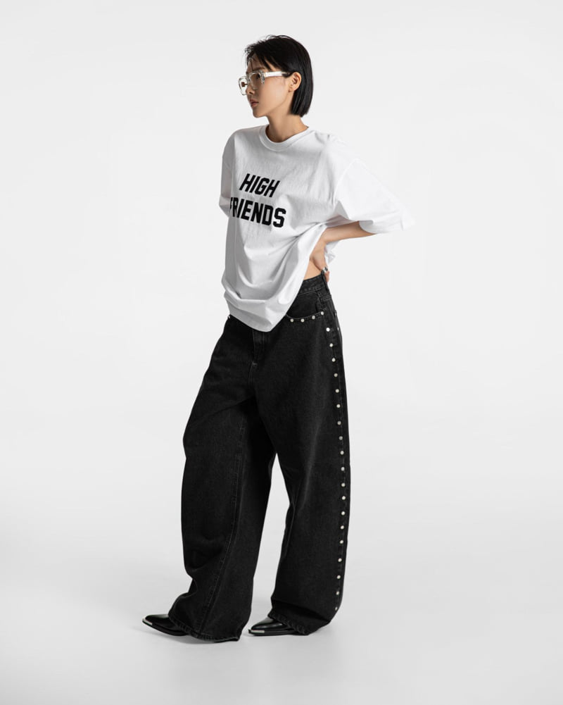 Paper Moon - Korean Women Fashion - #pursuepretty - High Friends Print Tee - 11