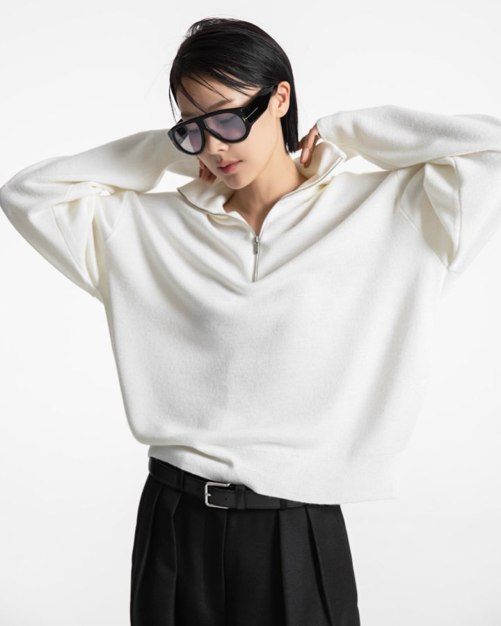 Paper Moon - Korean Women Fashion - #vintagekidsstyle - Classic Half-Zip Knit Sweater - 3