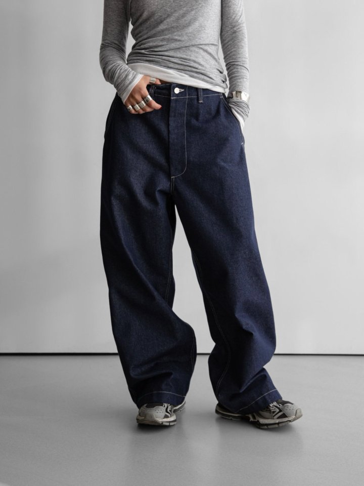Paper Moon - Korean Women Fashion - #vintagekidsstyle - Stitched Detail Wide Baggy Denim Pants - 3