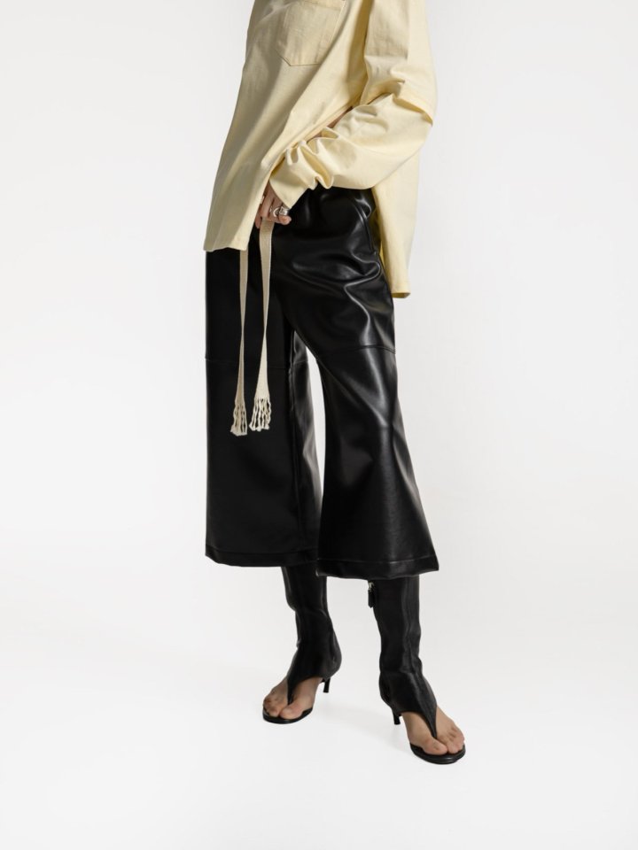 Paper Moon - Korean Women Fashion - #momslook - Drawstring Wide Culottes Trousers - 4
