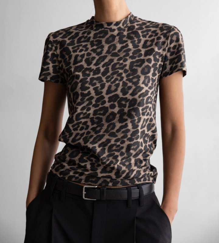 Paper Moon - Korean Women Fashion - #womensfashion - Slim-Fit Leopard Print T-Shirt