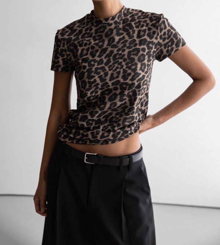 Paper Moon - Korean Women Fashion - #womensfashion - Slim-Fit Leopard Print T-Shirt - 3