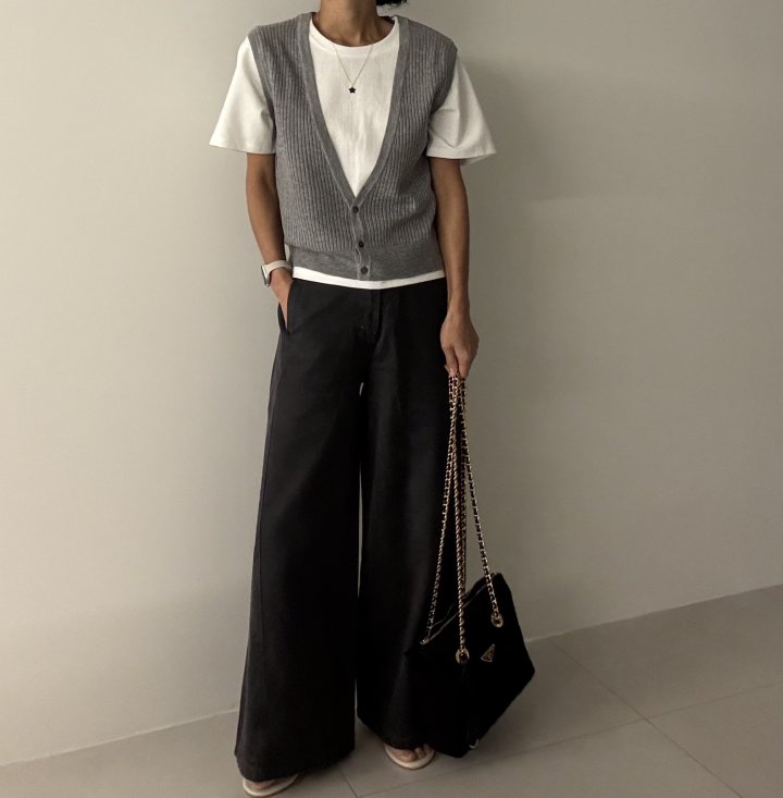 Ripple - Korean Women Fashion - #momslook - Two-In-One Knit Vest - 3