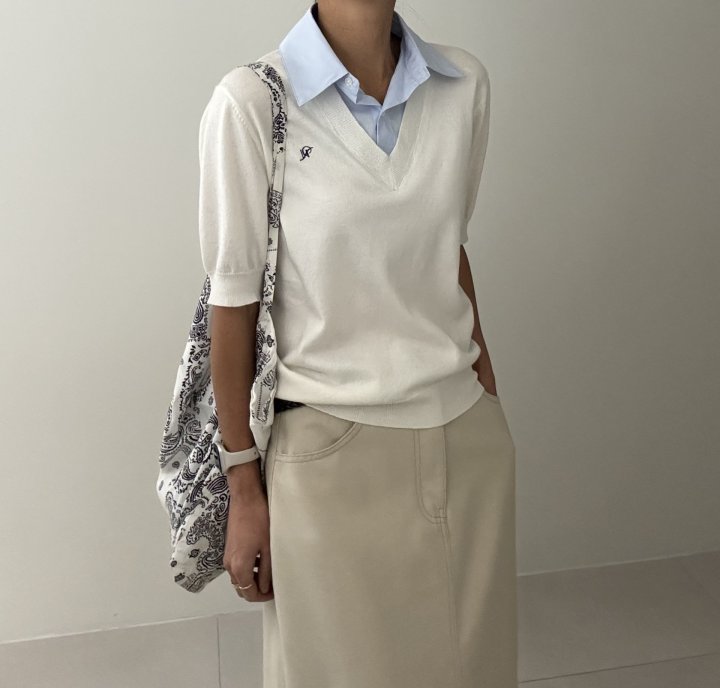 Ripple - Korean Women Fashion - #womensfashion - Roe V-Neck Knit - 5
