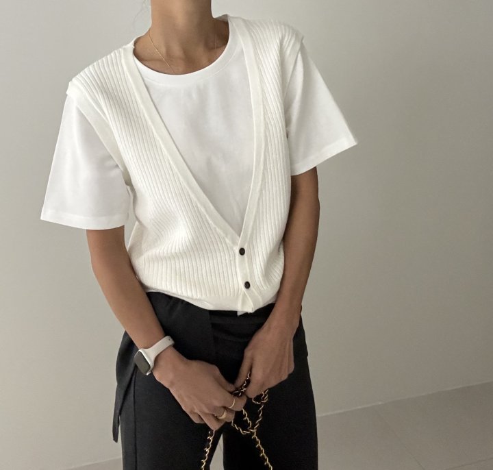 Ripple - Korean Women Fashion - #womensfashion - Two-In-One Knit Vest - 10