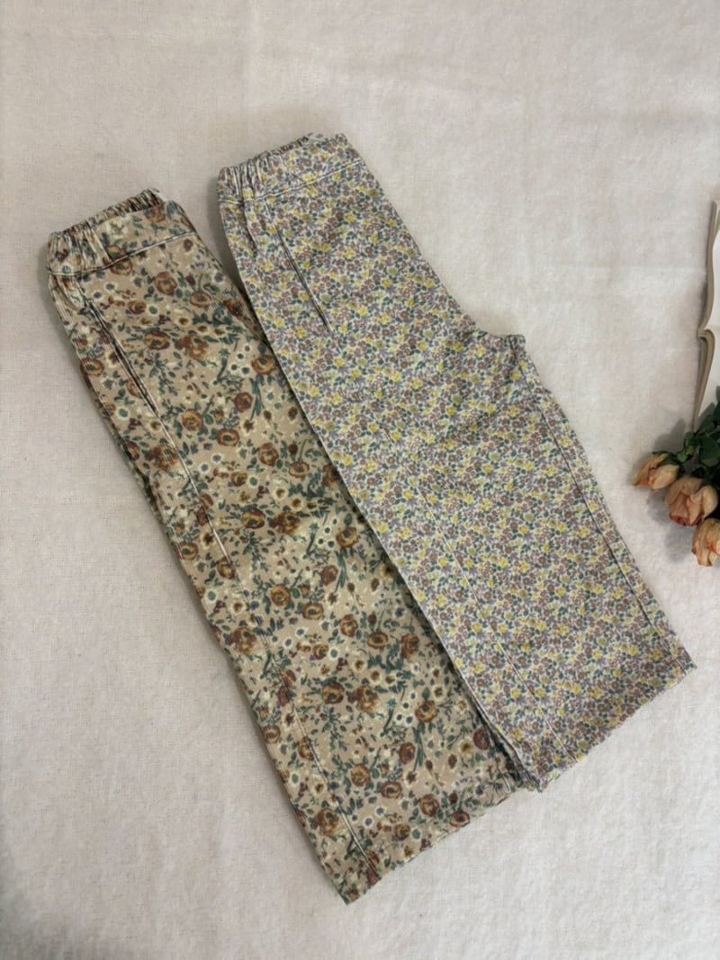 Soye - Korean Children Fashion - #discoveringself - Koi Flower Pants - 2