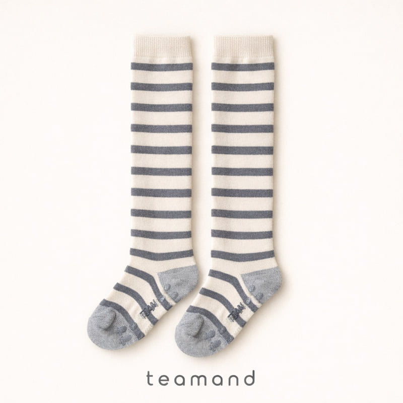 Teamand - Korean Children Fashion - #childofig - Papillon Knee Socks - 2
