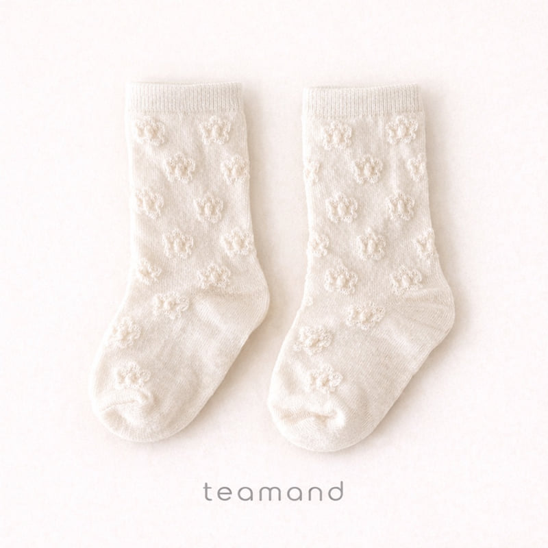 Teamand - Korean Women Fashion - #momslook - Eyelet Daisy Set (with Mom) - 3