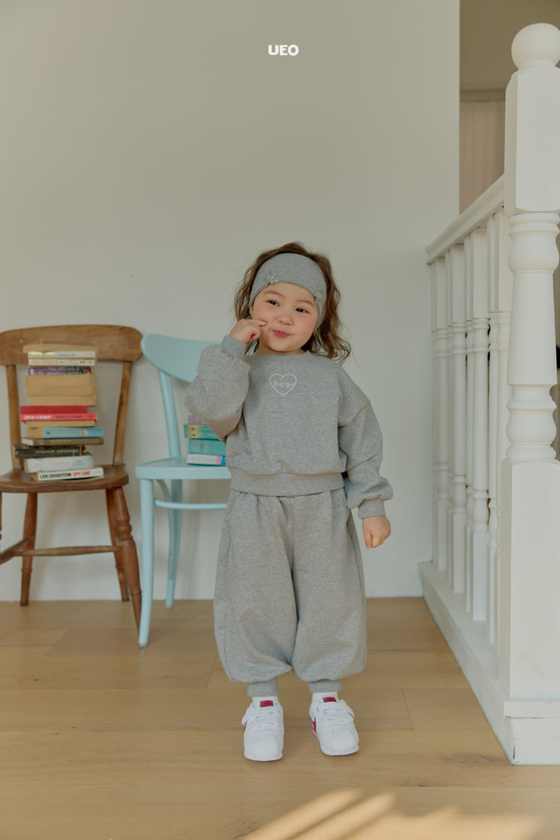 U Eo - Korean Children Fashion - #prettylittlegirls - Hug Top Bottom Set - 9