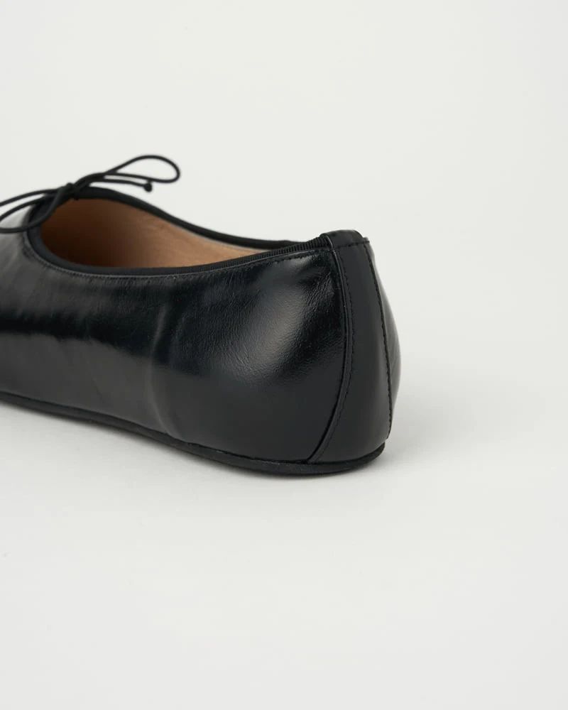 Understanding - Korean Women Fashion - #thelittlethings - Under Flat Shoes - 12
