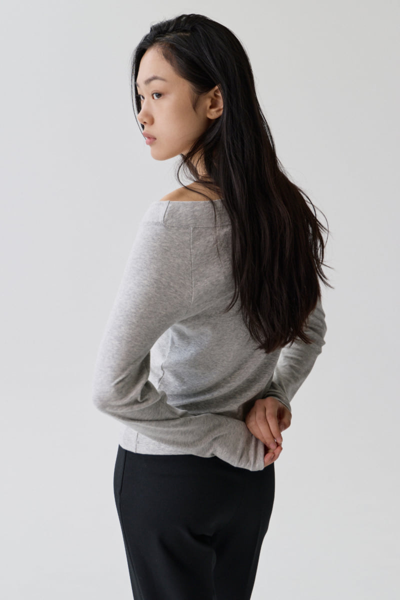 Understanding - Korean Women Fashion - #thelittlethings - Geo Off-Shoulder Tee - 5