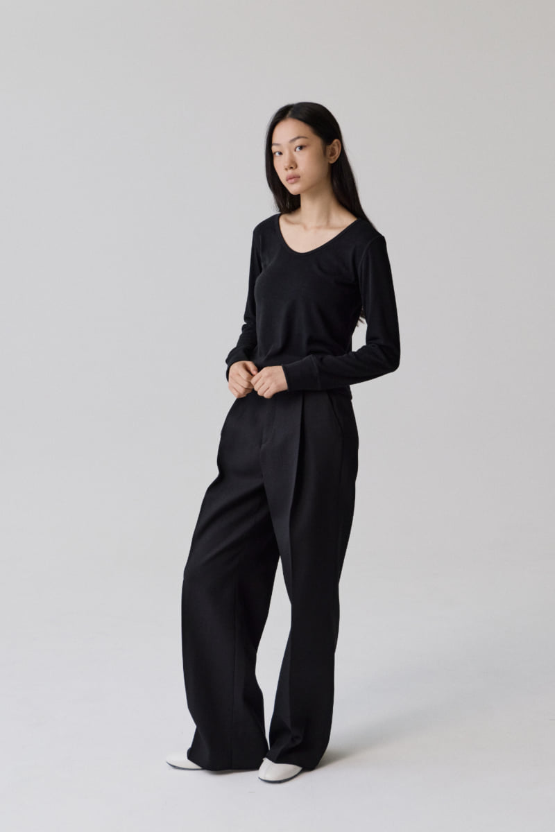 Understanding - Korean Women Fashion - #thatsdarling - Essential V-Neck Tee - 4