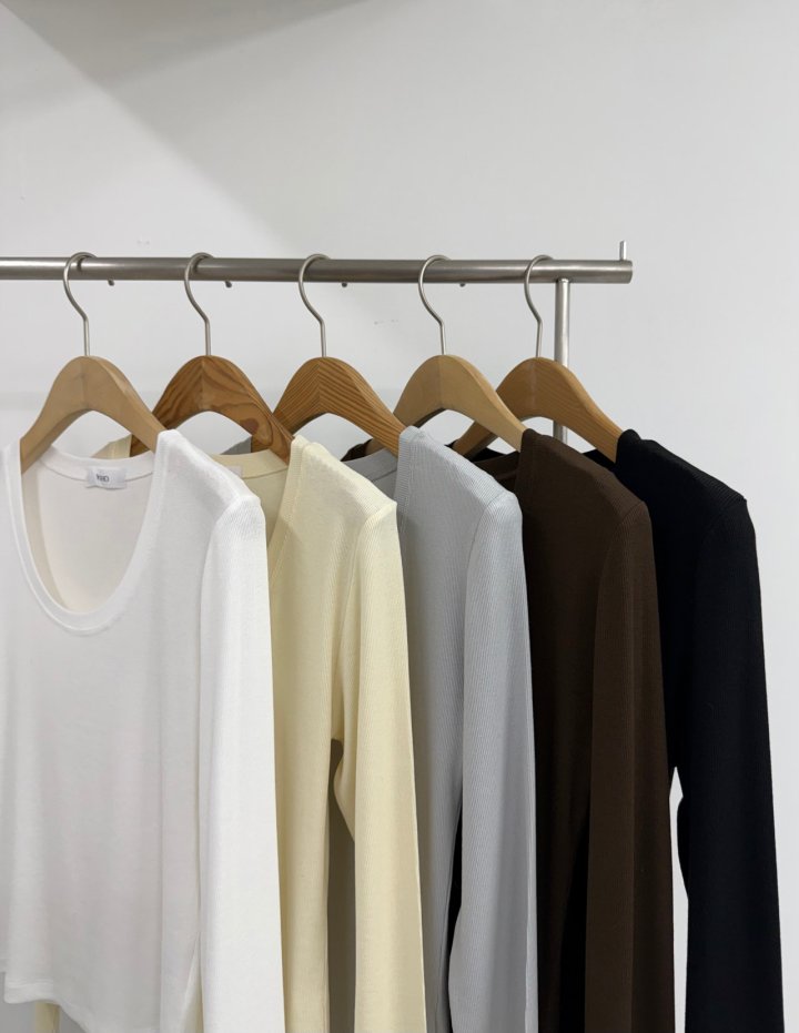Yikho - Korean Women Fashion - #womensfashion - Lisa Long Sleeve Tee - 4