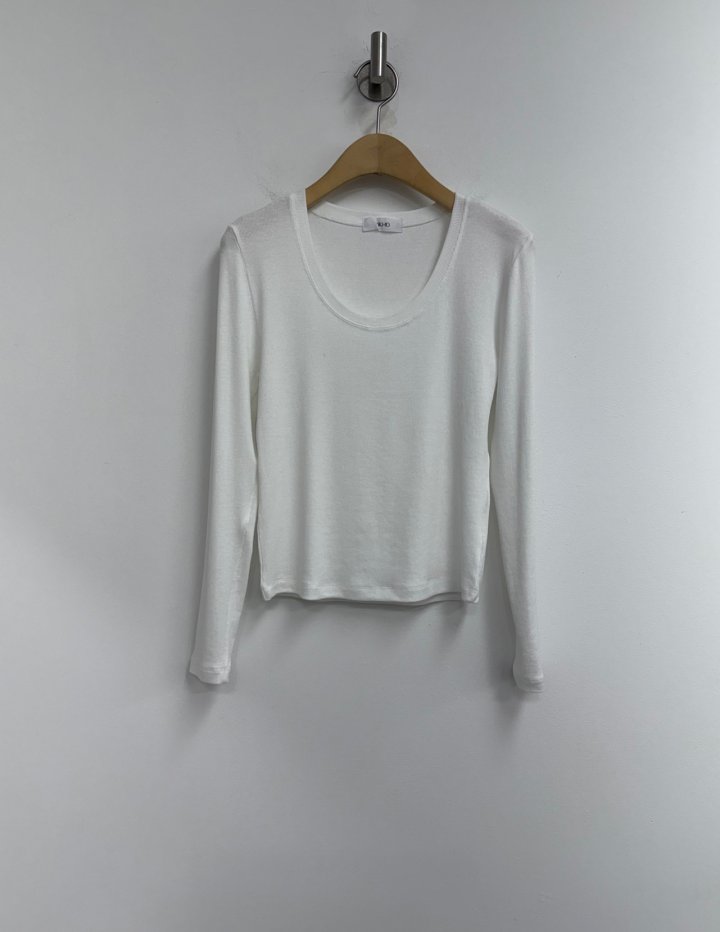 Yikho - Korean Women Fashion - #momslook - Lisa Long Sleeve Tee - 6