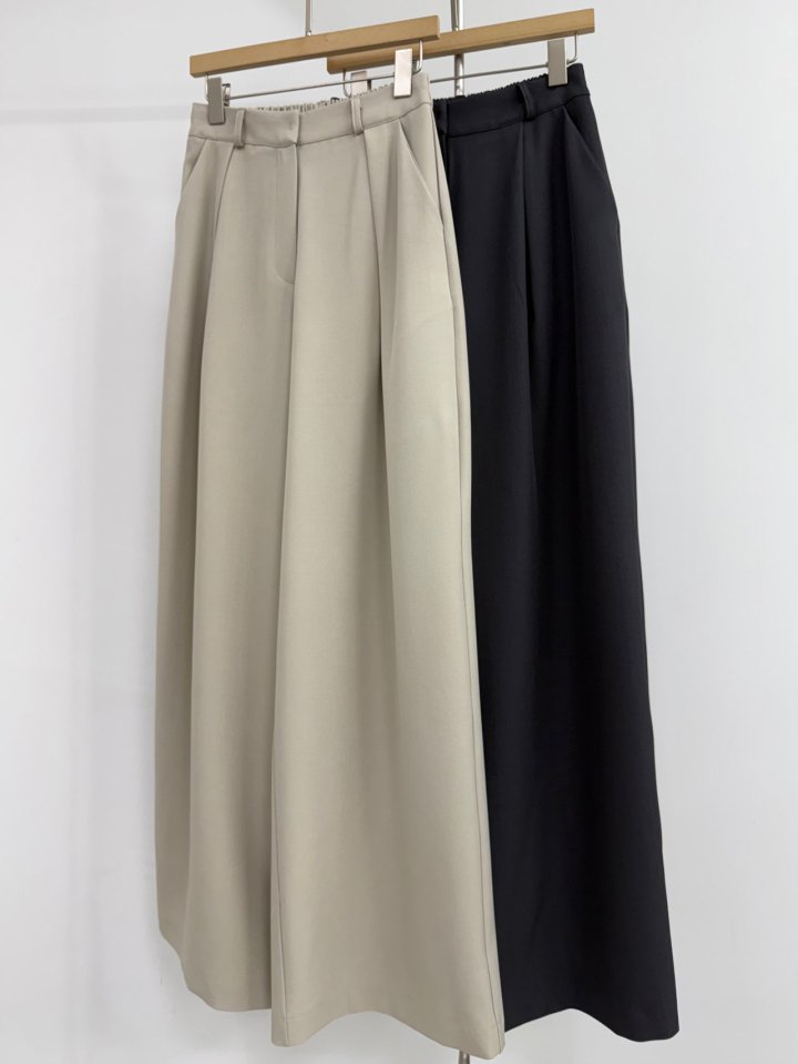 Yikho - Korean Women Fashion - #momslook - Aro Pants - 3