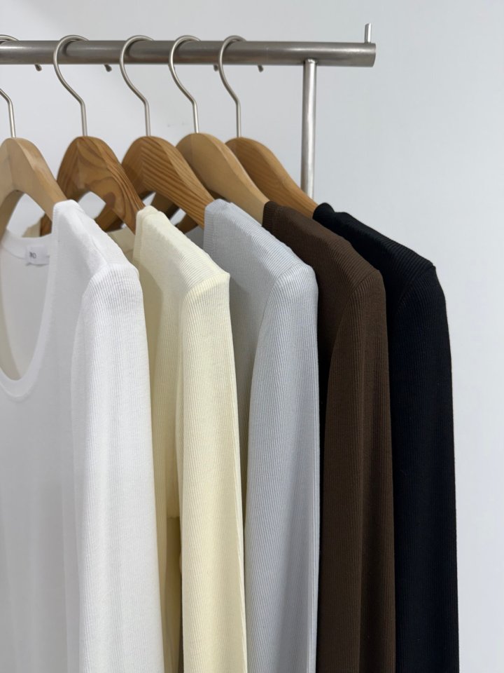 Yikho - Korean Women Fashion - #womensfashion - Lisa Long Sleeve Tee - 5