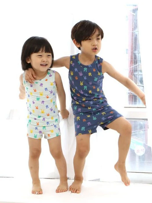 Color Toto Sleeveless Set Color Toto Sleeveless Set