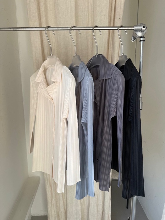 Liiplests Pleated Button Cardigan