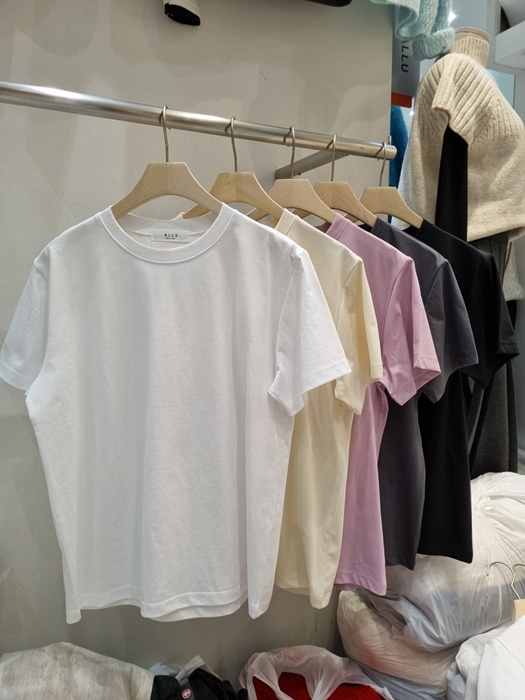 Silket Urban Short Sleeve Tee Silket Urban Short Sleeve Tee