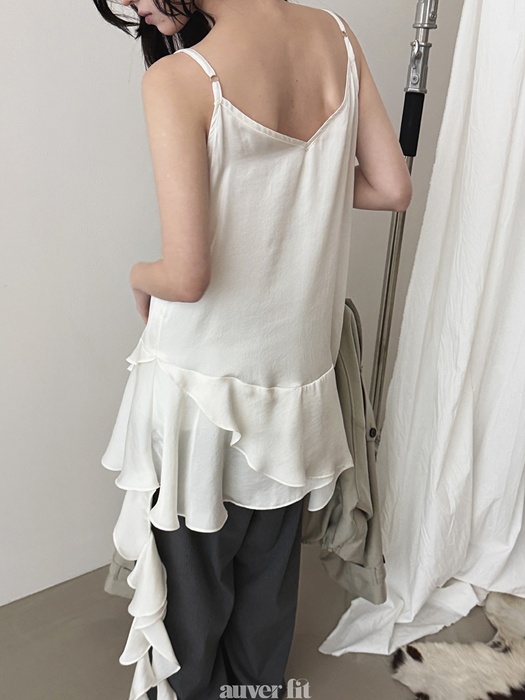 Asymmetric Tail Sleeveless One-piece Asymmetric Tail Sleeveless One-piece