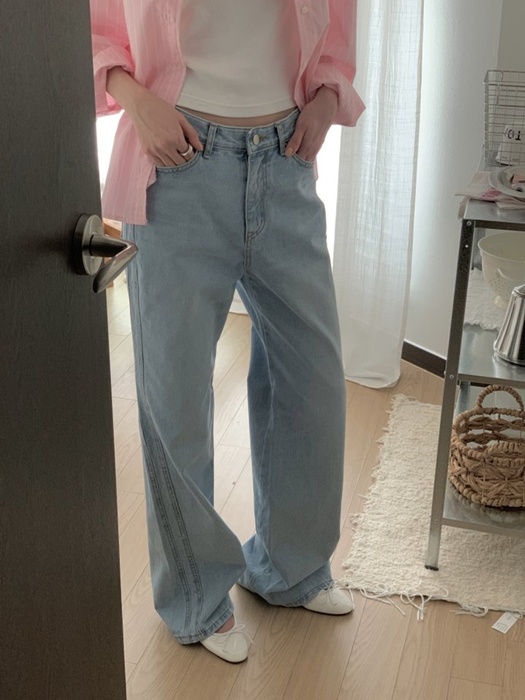 Two-Side Light Blue Bootcut Denim Pants Two-Side Light Blue Bootcut Denim Pants