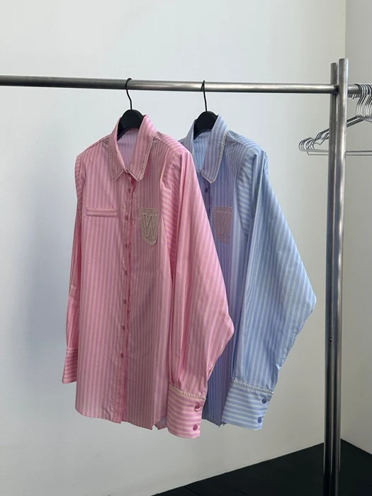 Double U Shirt