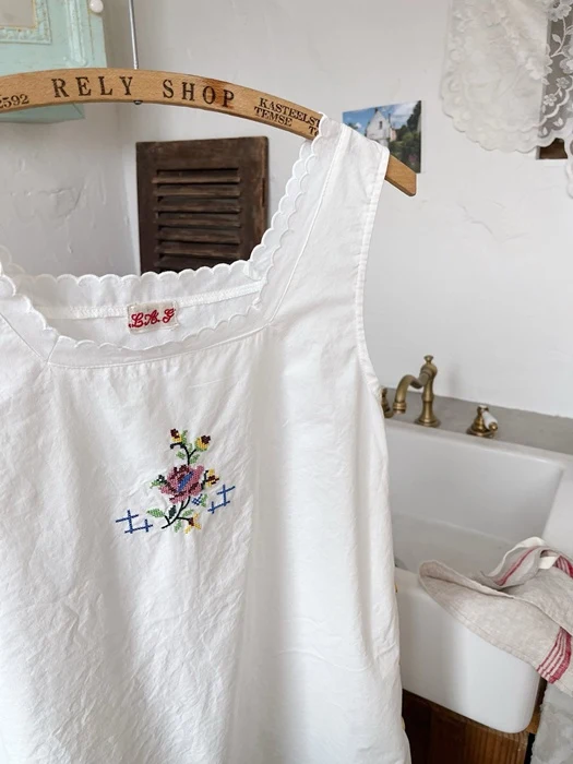 Dale Sleeveless One-piece