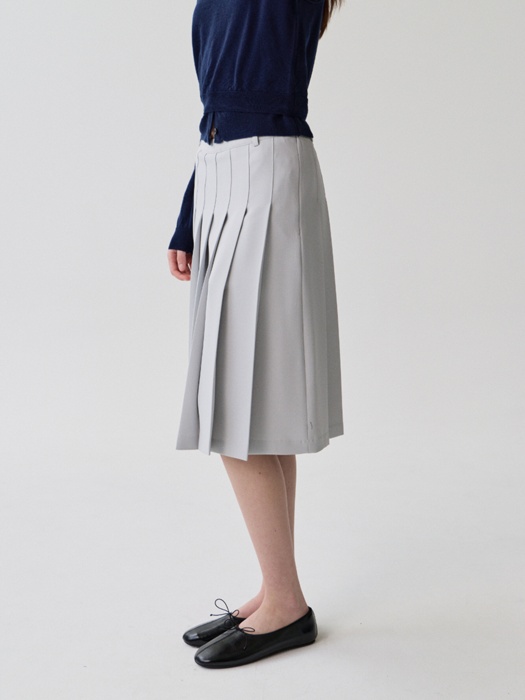 Slit Pleats Skirt Slit Pleats Skirt