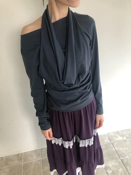 Berlin Halter Tee