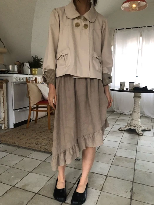 Unbalanced Frill Skirt