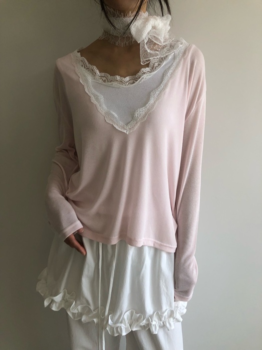 Nouveau V-Neck Tee