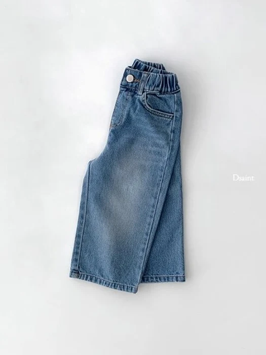 Last Half-Open Denim