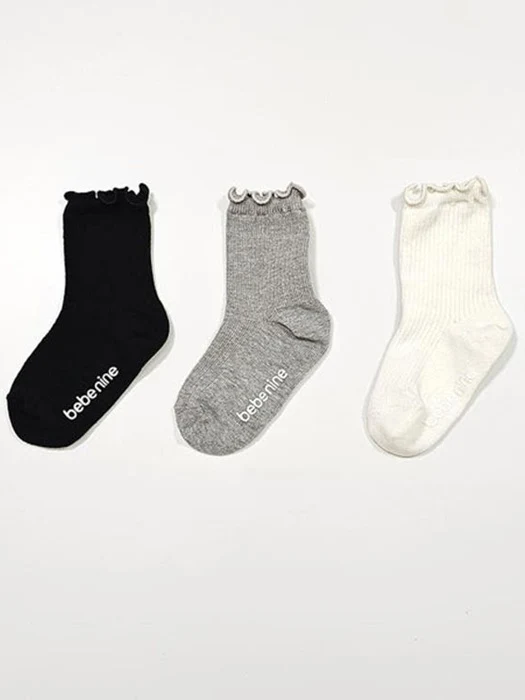 Nine Frill Knee Socks Set (set of 3) Nine Frill Knee Socks Set (set of 3)
