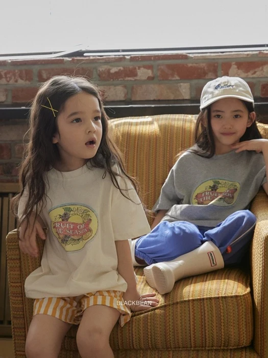 Fruits Tee (with Mom)