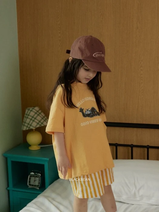 Hello Tee