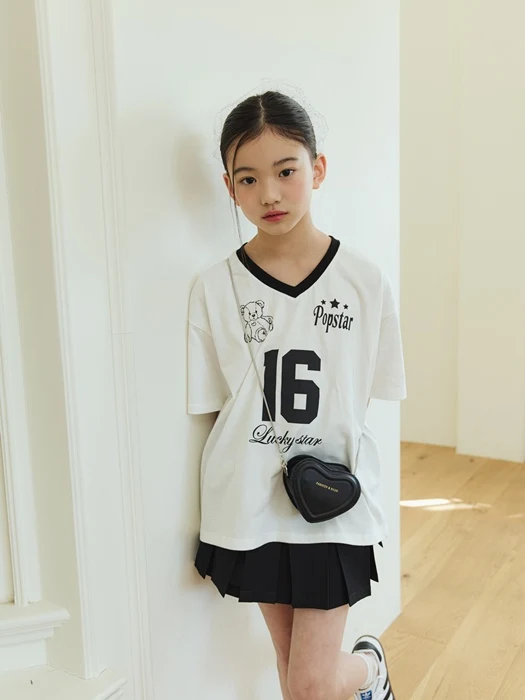 V-Neck Bear Tee V-Neck Bear Tee