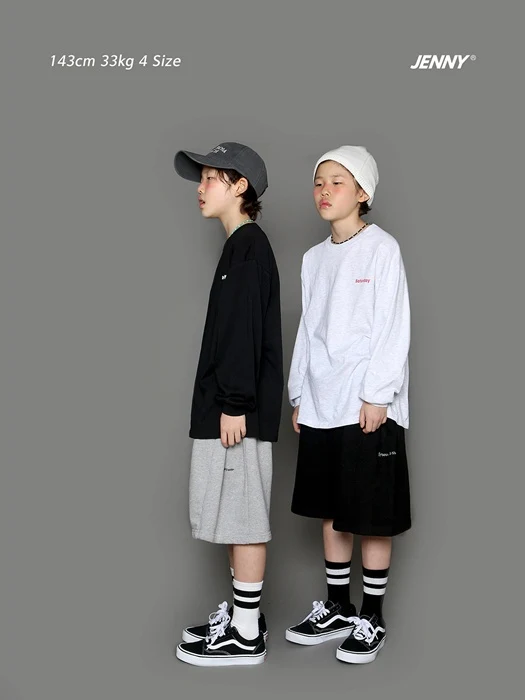 Basic Side Pleated Shorts