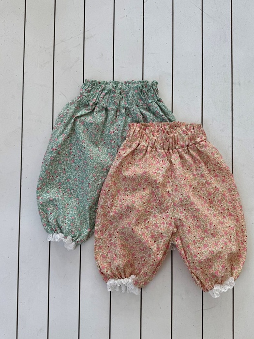 Aladdin Lace Jogger Pants
